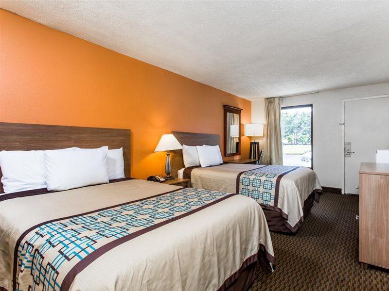 Days Inn By Wyndham Norfolk Airport Exterior photo